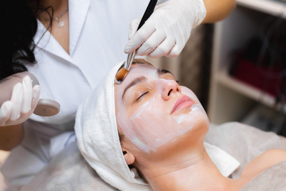 Discovering the Different Types of Chemical Peels for Radiant Skin